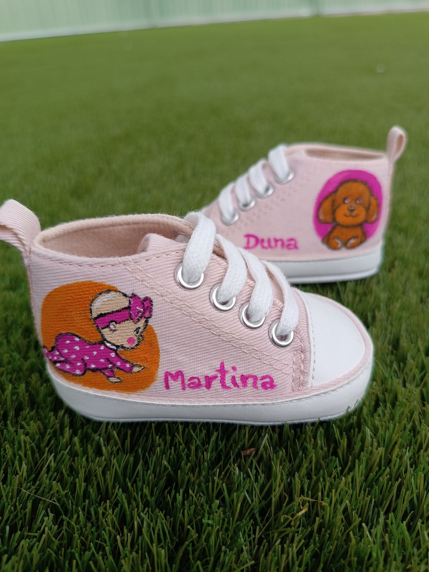 ZAPATILLAS PINTADAS A MANO