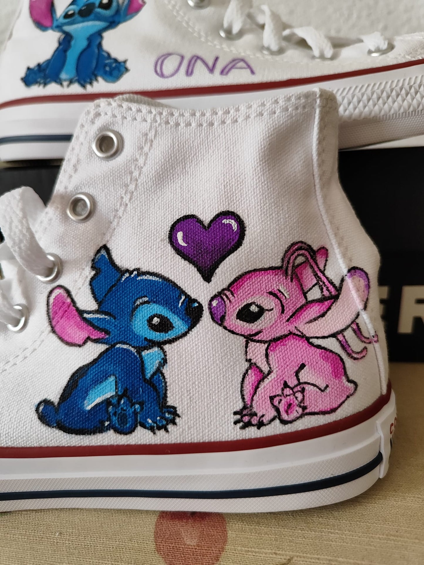 ZAPATILLAS PINTADAS A MANO